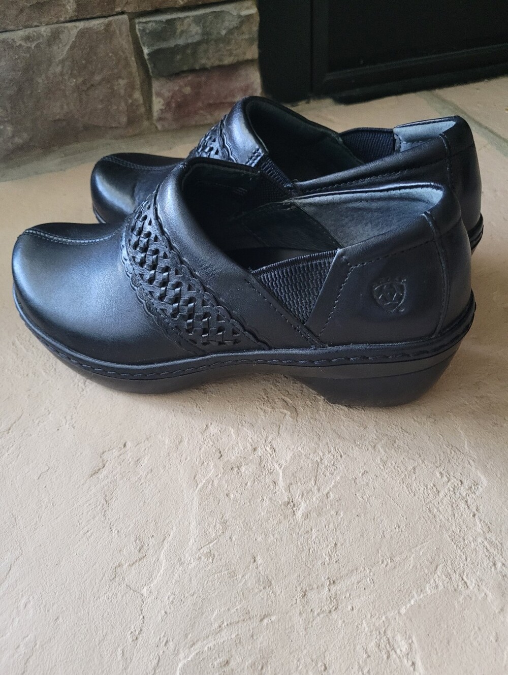 Ariat Women's Leather Black Mules Size 8B